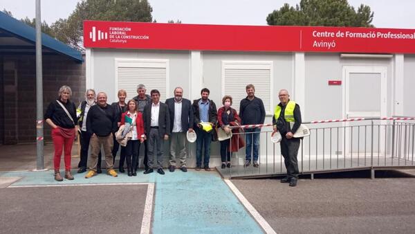 L'alcalde d'Avinyó visita el centre de formació de la FLCC de la localitat