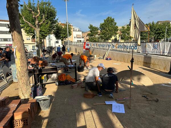 La Comissió de la Festa dels Paletes de Banyoles i Comarca es va lluir de nou celebrant la festivitat de Sant Antoni de Pàdua