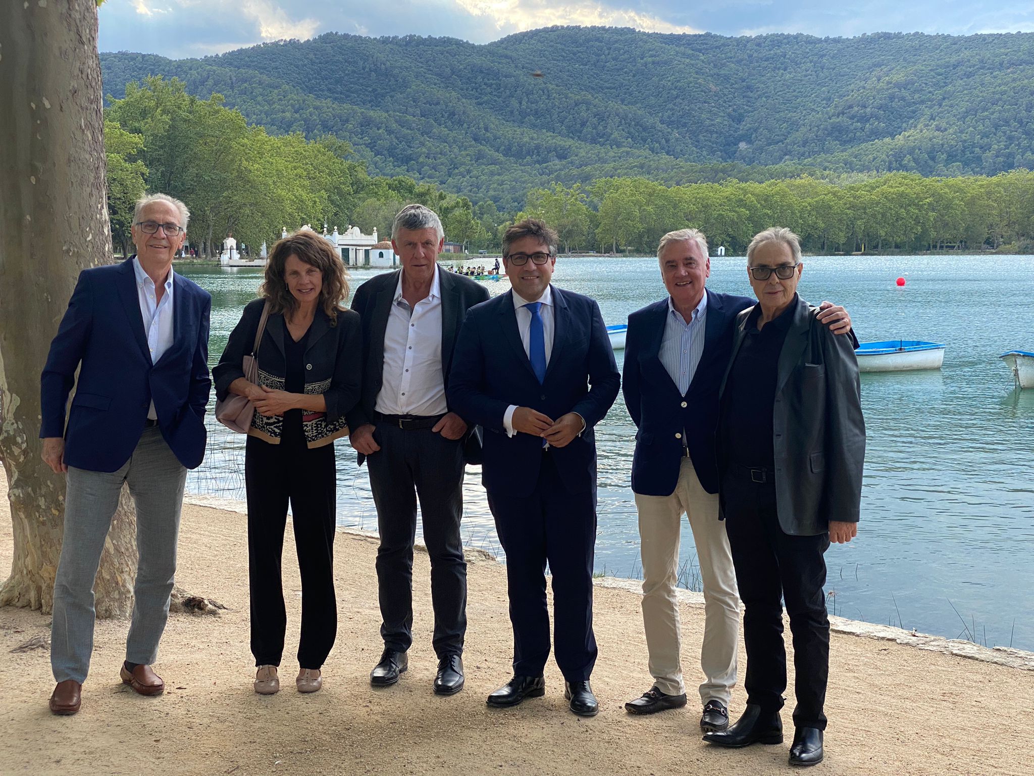 El president de la CNC, Pedro Fernández Alén, visita la UEC