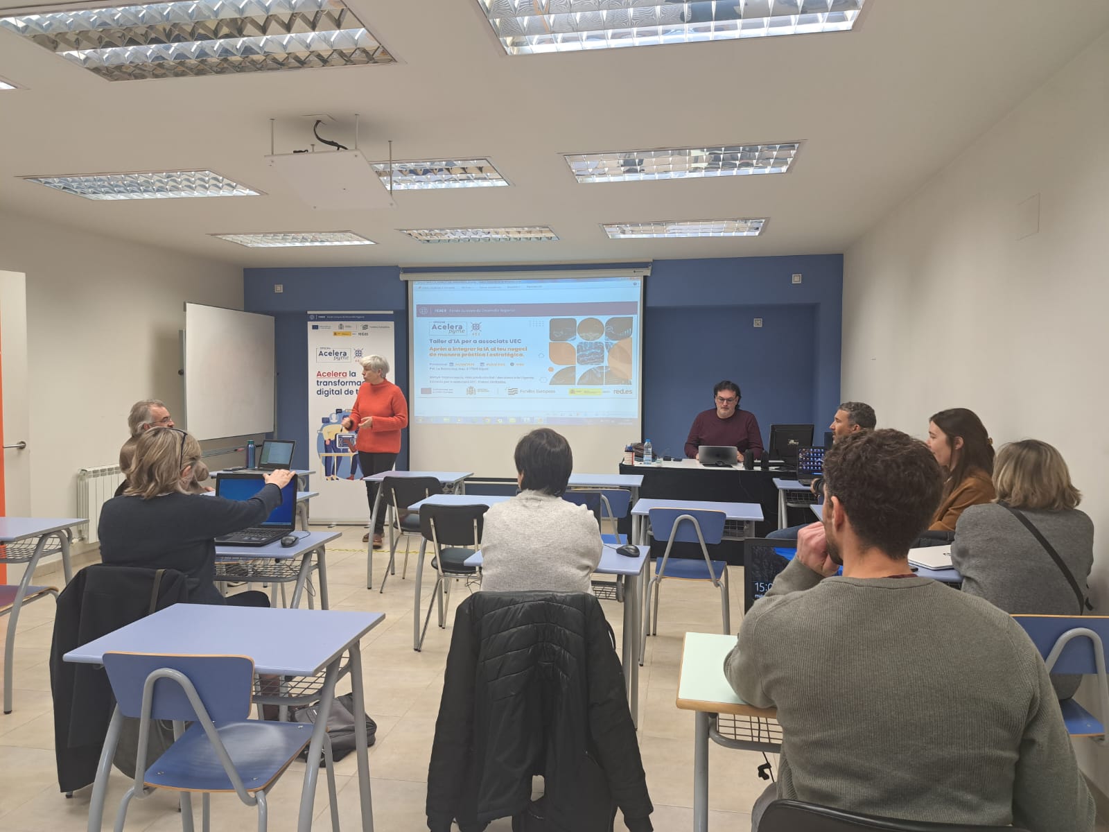 La UEC inicia demà a Figueres els tallers presencials sobre intel·ligència artificial