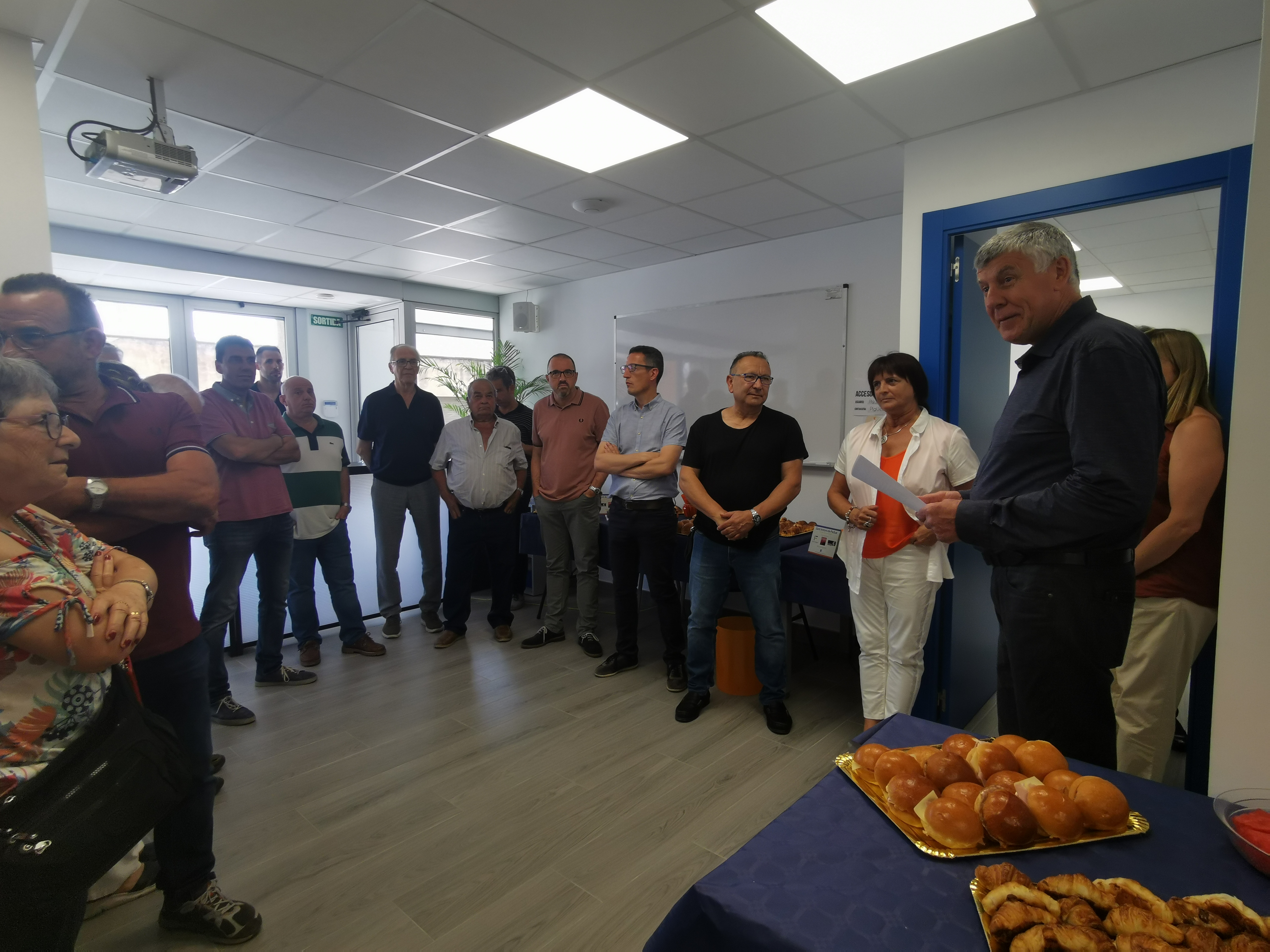 Celebrem St Antoni de Pàdua i la inauguració de la reforma de l'oficina d'Olot