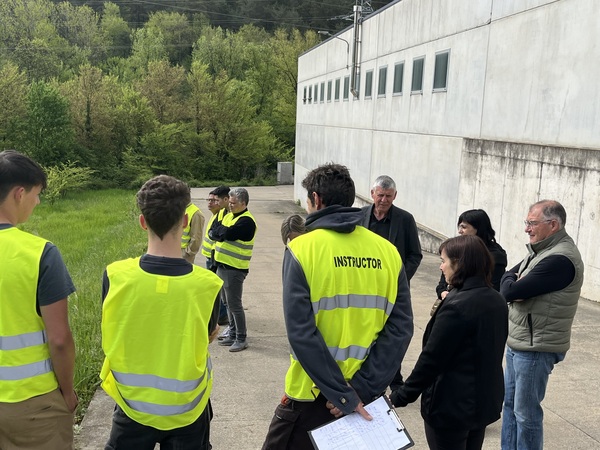La UEC de Ripoll rep la visita de la Batllesa Silvia Orriols