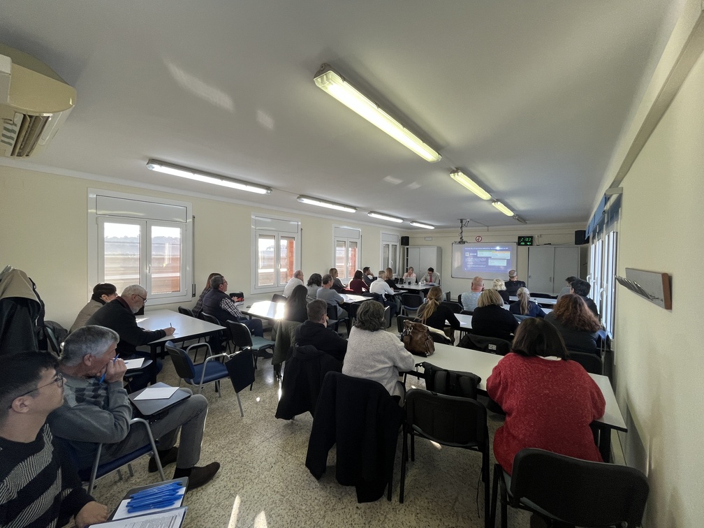 Sessió informativa sobre VeriFactu a la UEC: aclariments clau per a societats i autònoms