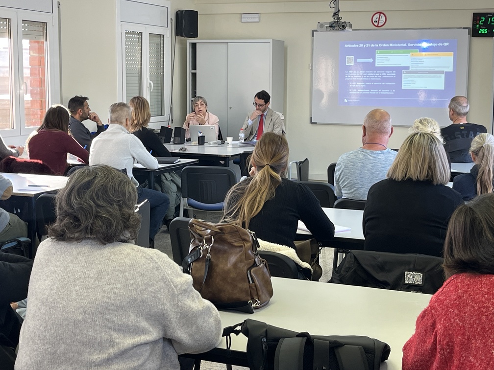 Sessió informativa sobre VeriFactu a la UEC: aclariments clau per a societats i autònoms