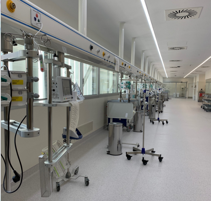 Rubau finalitza en menys de 5 mesos la construcció de l’espai hospitalari annex al Moisès Broggi 